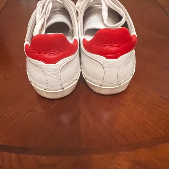 Shoes - Picture 3 of 4